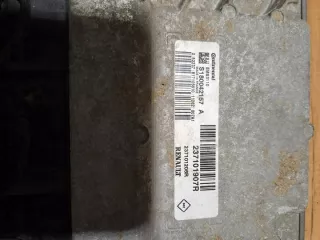 237101989R Блок управления двигателем Renault Clio 3 Арт e11869110, вид 2
