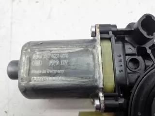 0130822076 Моторчик стеклоподъемника Audi Q3 1 Арт e11862088, вид 4