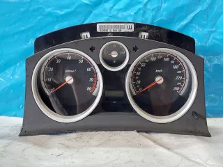 13230590 Щиток приборов (приборная панель) Opel Astra H Арт e11860613, вид 1