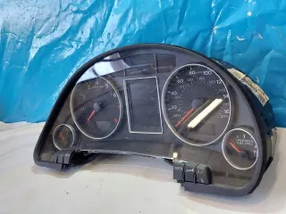 8E0920982P Щиток приборов (приборная панель) Audi A4 B7 Арт e11860440, вид 3