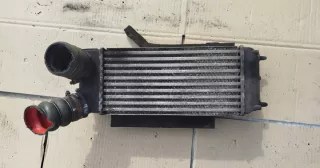 8v51-9l440-ad Интеркулер Ford Fiesta 5 Арт e11860162