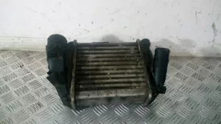 8E0145805P Интеркулер Audi A4 B6 Арт e11860147, вид 1