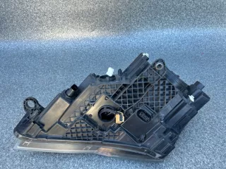 3V1941016A Фара правая Skoda Superb 3 Арт e11858960, вид 6