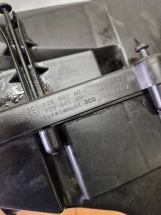 3C0829601 Корпус воздушного фильтра Volkswagen Passat B6 Арт e11842278, вид 6