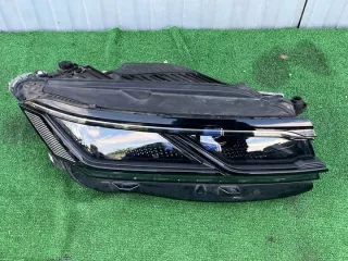 761941082A Фара правая Volkswagen Touareg 3 Арт e11834690, вид 1