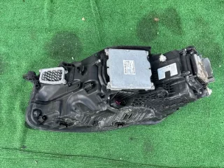 761941082A Фара правая Volkswagen Touareg 3 Арт e11834690, вид 4