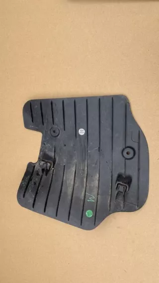 8835389 Qua27425 Декоративная крышка двигателя BMW 5 G60 Арт e11824136