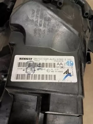  AMV260101133R Фара правая Dacia Duster 2 Арт e11812969, вид 4