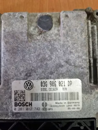 03G906021DP Блок управления двигателем Volkswagen Passat B6 Арт e11804048, вид 1