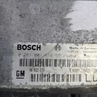 0281001674 Блок управления двигателем Opel Astra J Арт e11803299, вид 3