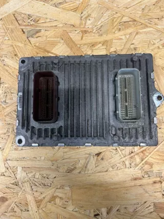 P05150790AC 05150790AC P05150790 05150790 Блок управления двигателем Jeep Cherokee KL Арт e11802655, вид 1