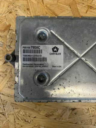 P05150790AC 05150790AC P05150790 05150790 Блок управления двигателем Jeep Cherokee KL Арт e11802655, вид 3