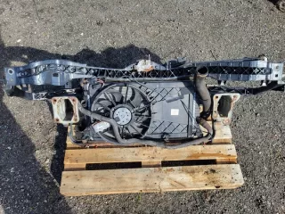 2007-2011 Передняя панель крепления облицовки (телевизор) Ford Focus 2 restailing Арт e11801496, вид 7