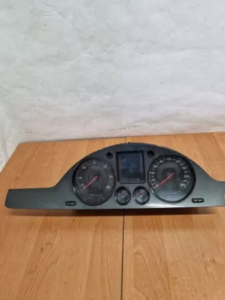 3145550 Щиток приборов (приборная панель) Volkswagen Passat B6 Арт e11796412, вид 1