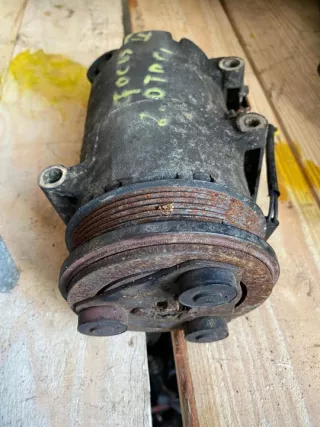 3M5H-19D629-DF Компрессор кондиционера Ford Focus 2 Арт e11793051, вид 3