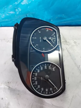 102495230 Щиток приборов (приборная панель) BMW 1 E81/E82/E87/E88 Арт e11791836, вид 9
