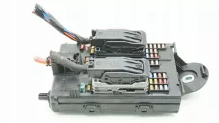 32209198 Блок предохранителей Volvo S60 3 Арт e11780752, вид 2