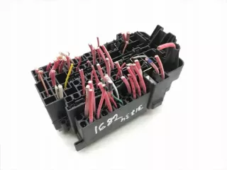1801330-1D Блок предохранителей Renault Scenic 3 Арт e11780468, вид 4