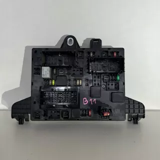 365927271 Блок предохранителей Opel Astra J Арт e11780028, вид 1