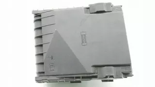 8J0937503 Блок предохранителей Audi TT 2 Арт e11778980, вид 4