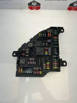9234423 Блок предохранителей BMW 5 F10/F11/GT F07 Арт e11778856, вид 3