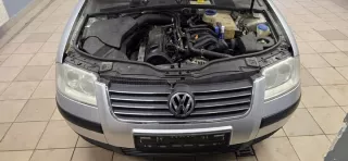 2000-2005 Передняя панель крепления облицовки (телевизор) Volkswagen Passat B5 Арт e11767464, вид 1