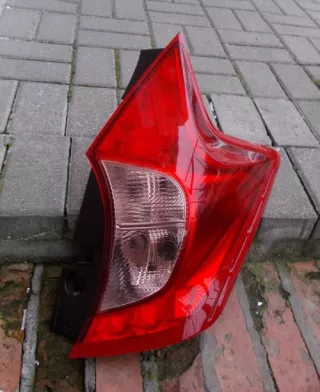  Фонарь задний правый Nissan Note E12 Арт e11766292, вид 1
