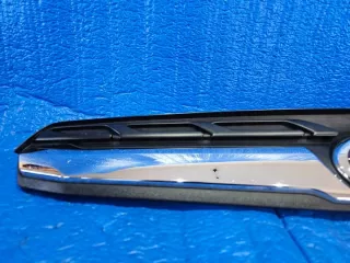 2015-2018 91122SG090 Решетка радиатора Subaru Forester SG Арт e11753927, вид 2