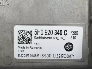 5H0920340C Щиток приборов (приборная панель) Volkswagen Golf 8 Арт e11740789, вид 4