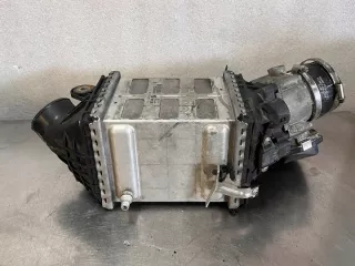 7843123 7555944 Интеркулер BMW 5 F10/F11/GT F07 Арт e11739635, вид 3