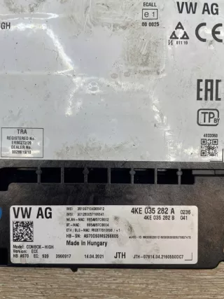 4KE035282A 4KE035282B Блок управления (другие) Audi A4 B9 Арт e11739013, вид 2