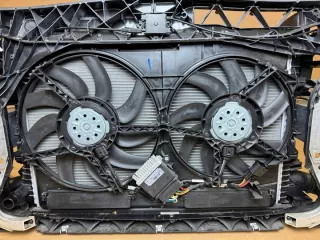 4G0805594 Передняя панель крепления облицовки (телевизор) Audi A6 C7 (S6,RS6) Арт e11736128, вид 3
