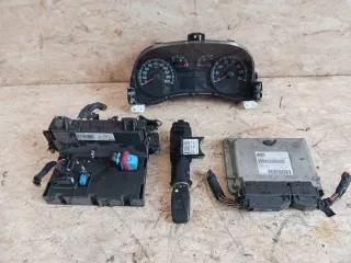 55196261 Блок управления двигателем Fiat Panda 2 Арт e11730804, вид 1