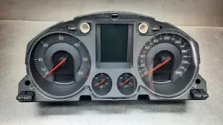 3C0920871E  Щиток приборов (приборная панель) Volkswagen Passat B6 Арт e11724903, вид 1