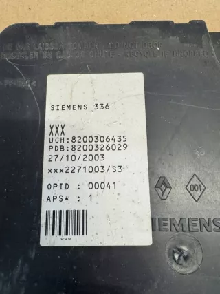 8200306435 Блок предохранителей Renault Megane 2 Арт e11721370, вид 1