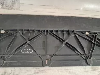 8W0807611A Декоративная крышка двигателя Audi A4 B9 Арт e11716125, вид 3