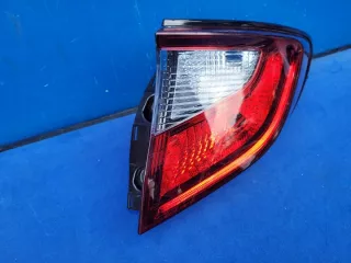 81550-F4120-00 Фонарь задний правый Toyota C-HR Арт e11709449, вид 2
