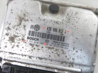 038906012J Блок управления двигателем Volkswagen Golf 4 Арт e11703984, вид 3