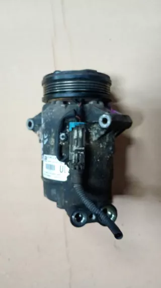 13286085 Компрессор кондиционера Opel Astra H Арт e11701721, вид 1