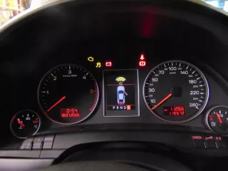 8E0920931P Щиток приборов (приборная панель) Audi A4 B7 Арт e11700991, вид 2