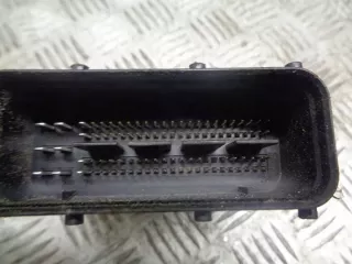 39111-03700 9001140420KF Блок управления двигателем Hyundai i20 1 Арт e11699639, вид 2