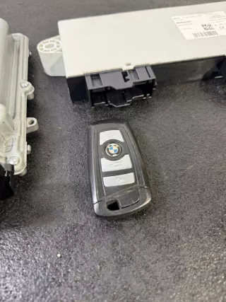 N47D20D 0281018563 8518391 Блок управления двигателем BMW 5 F10/F11/GT F07 Арт e11698016, вид 4