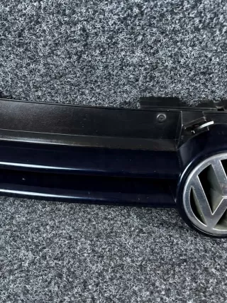 1J0853655D Решетка радиатора Volkswagen Golf 4 Арт e11686635, вид 3