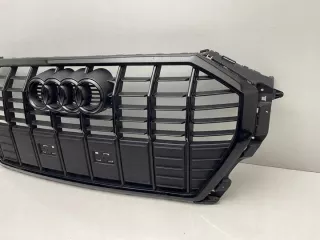 83A853651F Решетка радиатора Audi Q3 1 Арт e11684607, вид 3