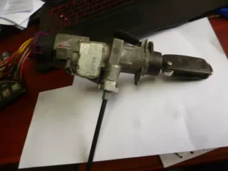 4B0905851B Замок зажигания Audi A4 B7 Арт e11678377, вид 1