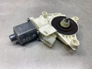 A2469065100 Моторчик стеклоподъемника Mercedes A W176 Арт e11675361, вид 3