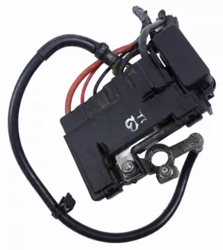 6R0937629B 6R0937621 6R0915429 6R0937548E Блок предохранителей Skoda Fabia 2 Арт e11672060, вид 2