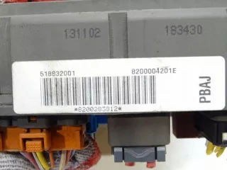 8200315964 LORK-1437-17125 Блок предохранителей Renault Espace 4 Арт e11671673, вид 4