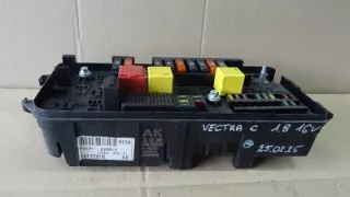 13112918 Блок предохранителей Opel Vectra C  Арт e11671119, вид 2