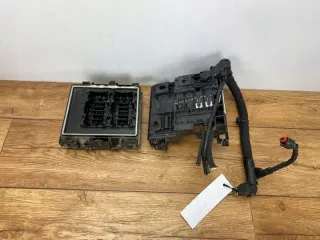 JX6T-14A094-AELX6T-14D068-NAC Блок предохранителей Ford Escape 3 Арт e11668771, вид 2